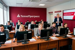 Обучение по охране труда: кто обязан проходить, с какой периодичностью и в какие сроки проводится