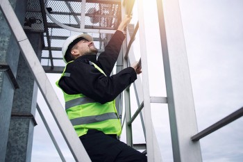 Обучение работам на высоте с применением средств подмащивания