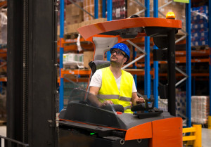 обучение работников по охране труда - водитель погрузчика