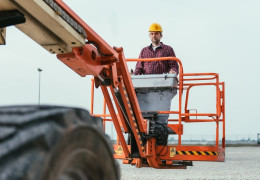 Профессиональная подготовка по программе "Машинист подъемника строительного"
