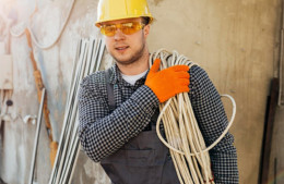 Электромонтажник по кабельным сетям