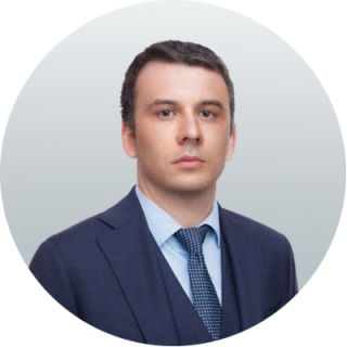 Петр Ильичев