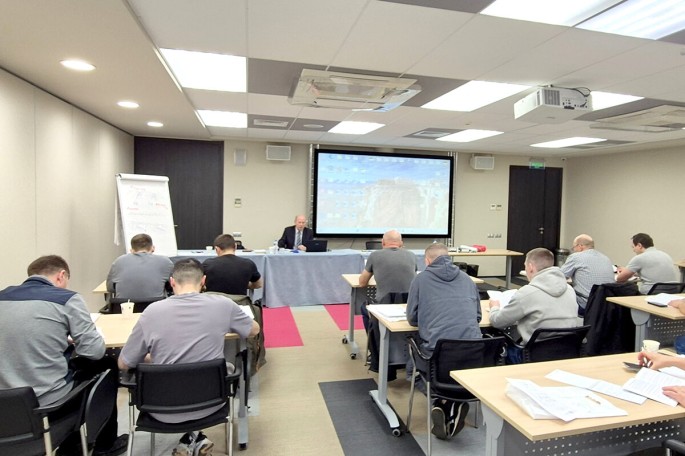 Все слушатели успешно сдали квалификационный экзамен и получили Единую книжку взрывника